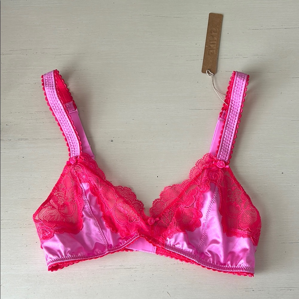 NWT Skims satin and lace stretch neon orchid bra - small - Picture 2 of 6
